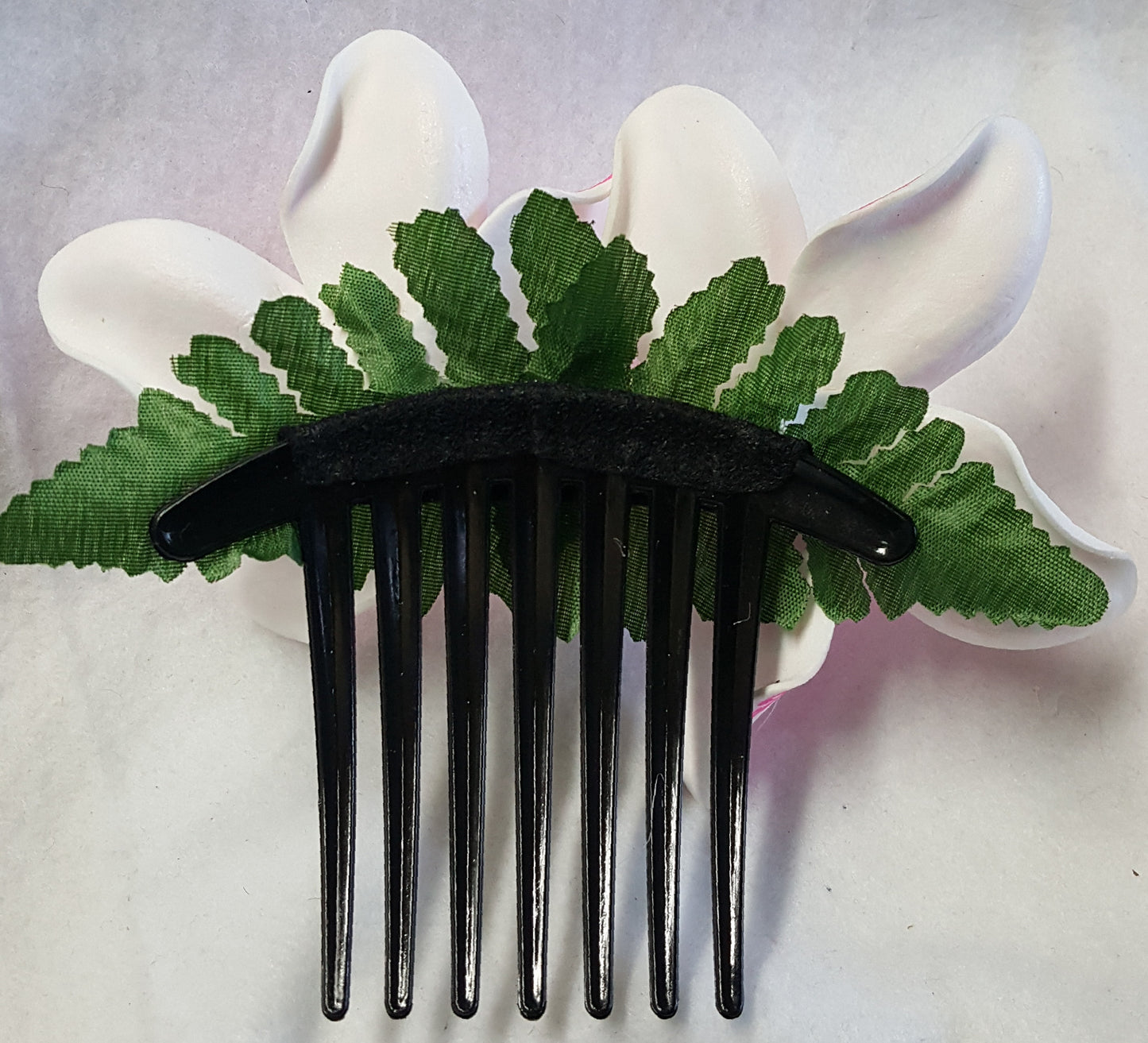 Tiare Haircomb