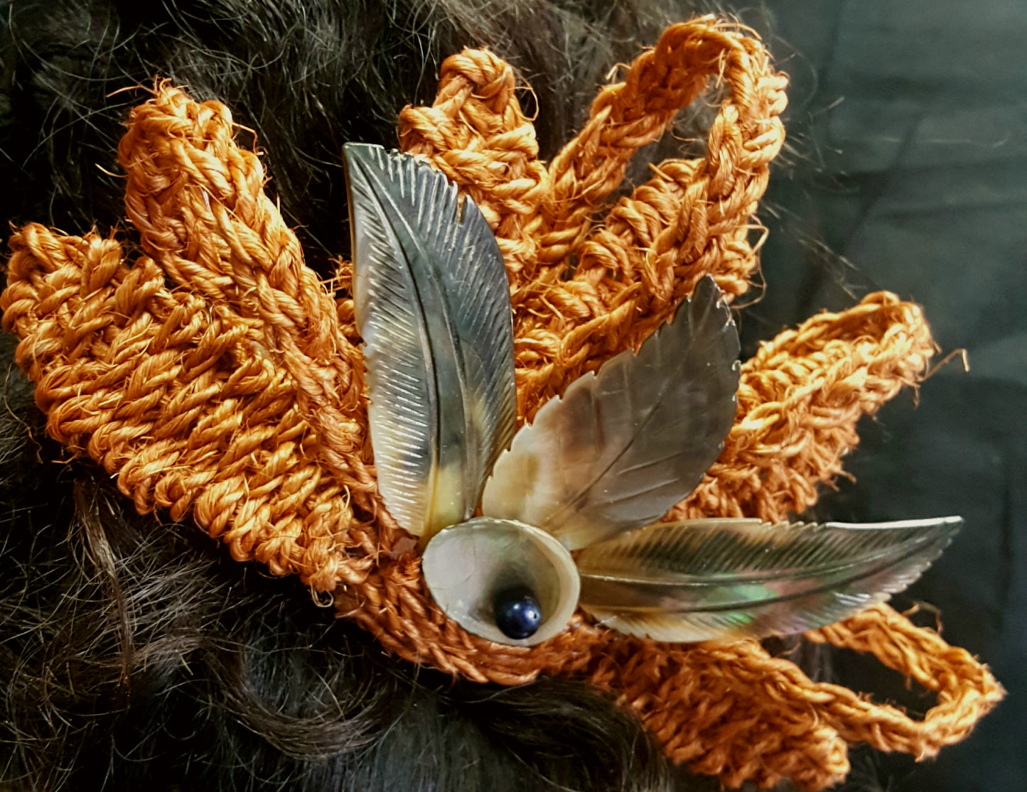 Coconut Sennit Hairflower