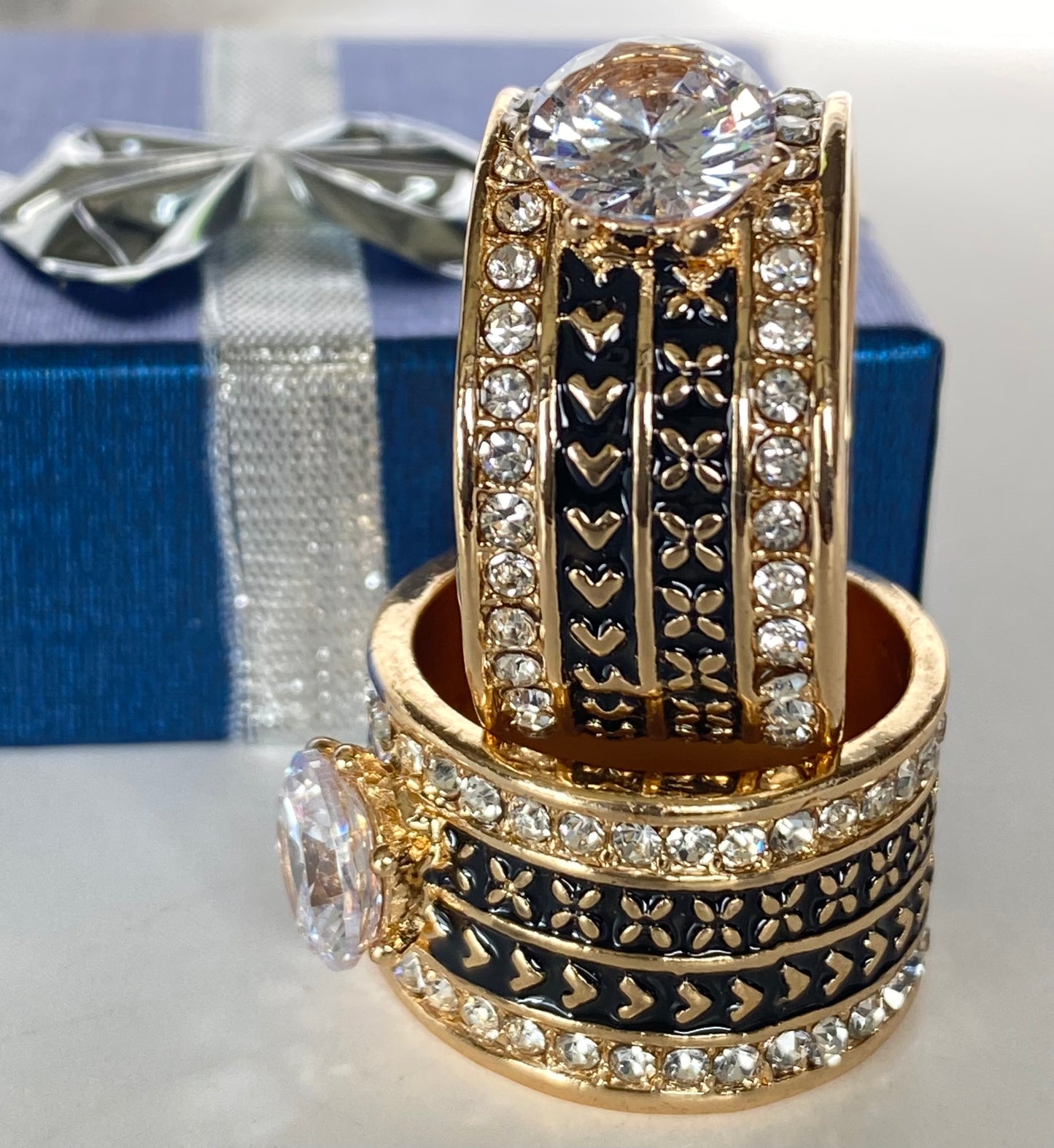 Kupesi Ring W/cz