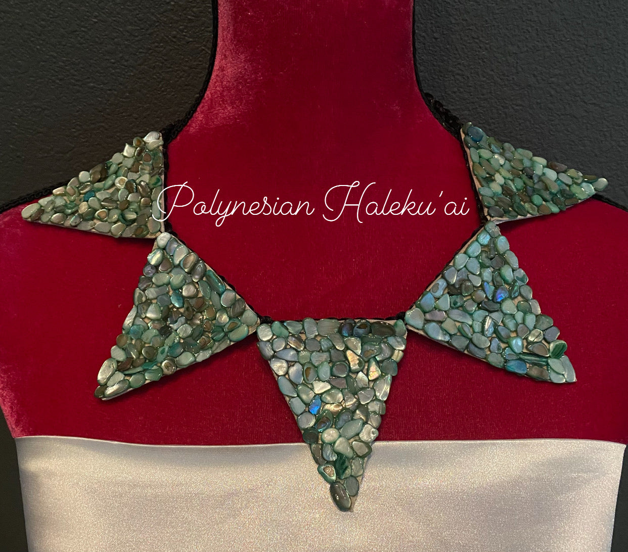 Mother of pearl Necklace