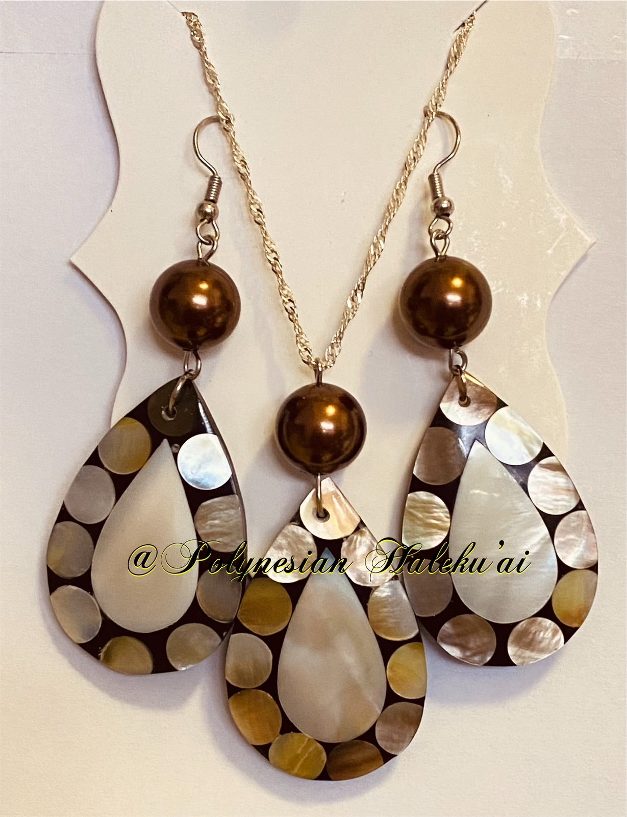 Mother of Pearl Set