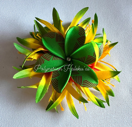 Spider Lily Clip