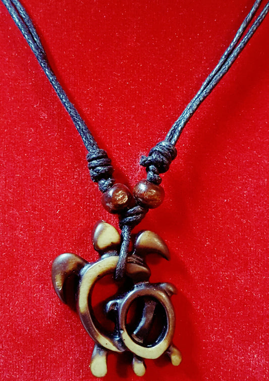 TURTLE NECKLACE