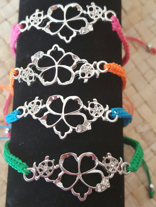 PLUMERIA AND TURTLE DESIGN BRACELET