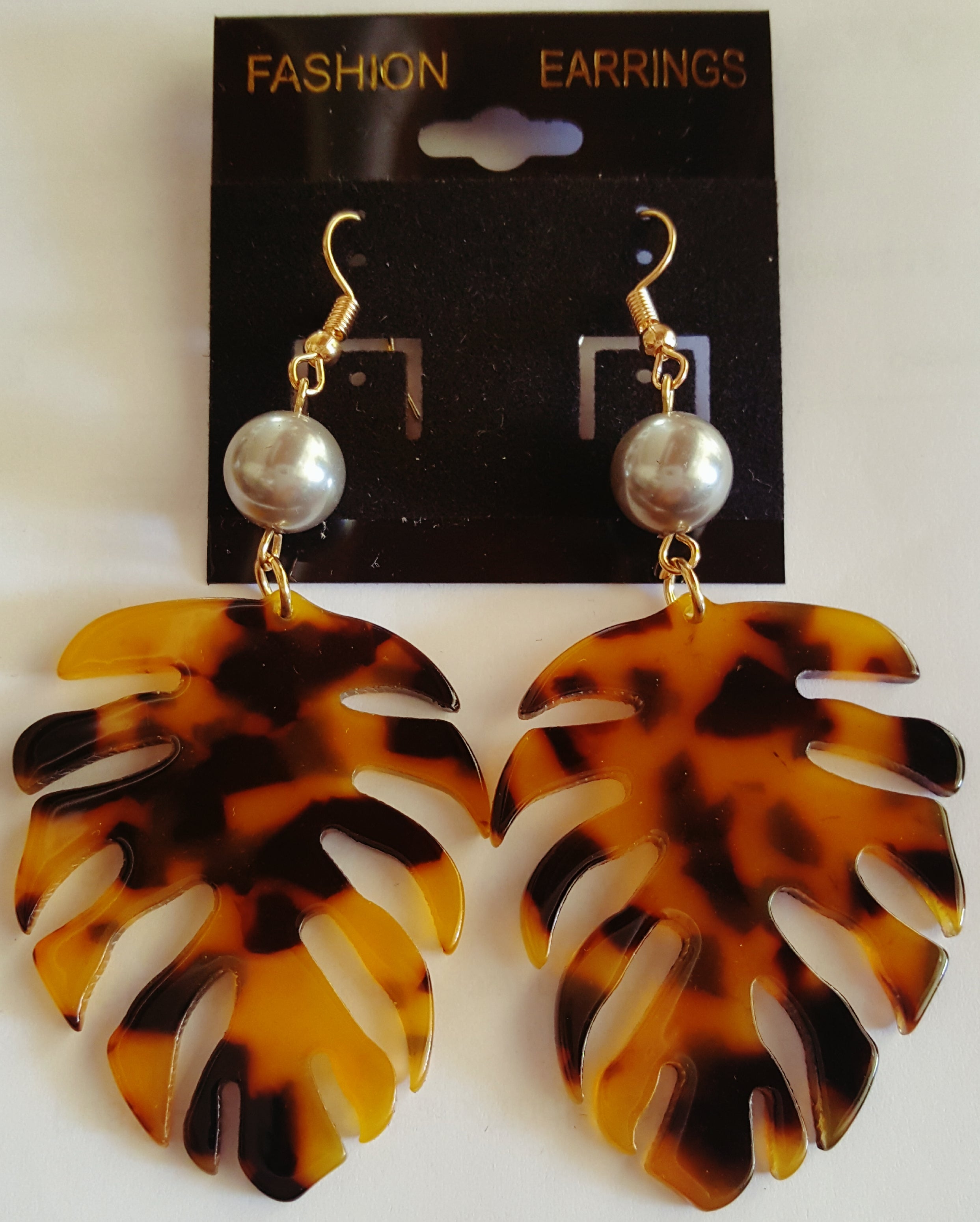 Turtle Shell Earings Turtle Shell Earrings – Polynesian Hale Ku'ai