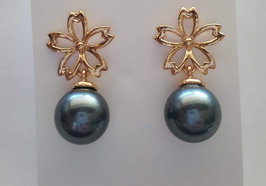 Flower Pearl Earrings