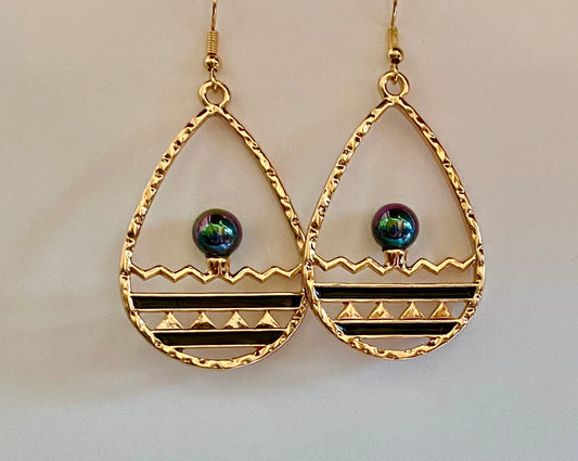 Teardrop Wave Earrings