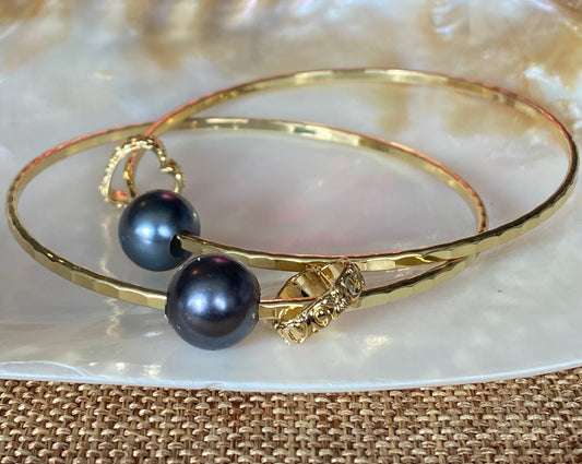 Hammered Pearl Bracelet