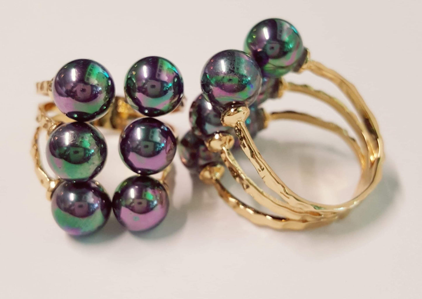 6 Pearl Ring