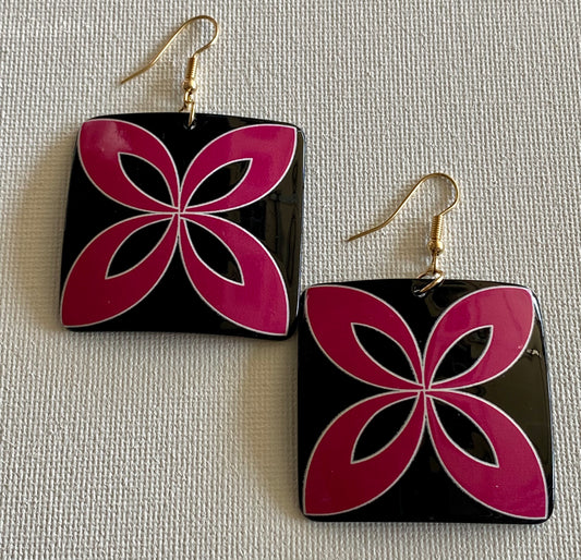 Kupesi Flower Earrings