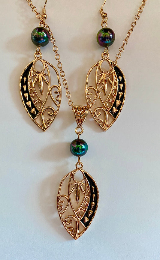 Hammered Leaf Set