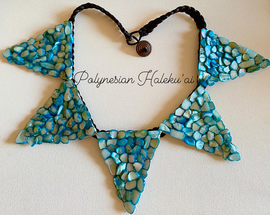 Mother of pearl Necklace
