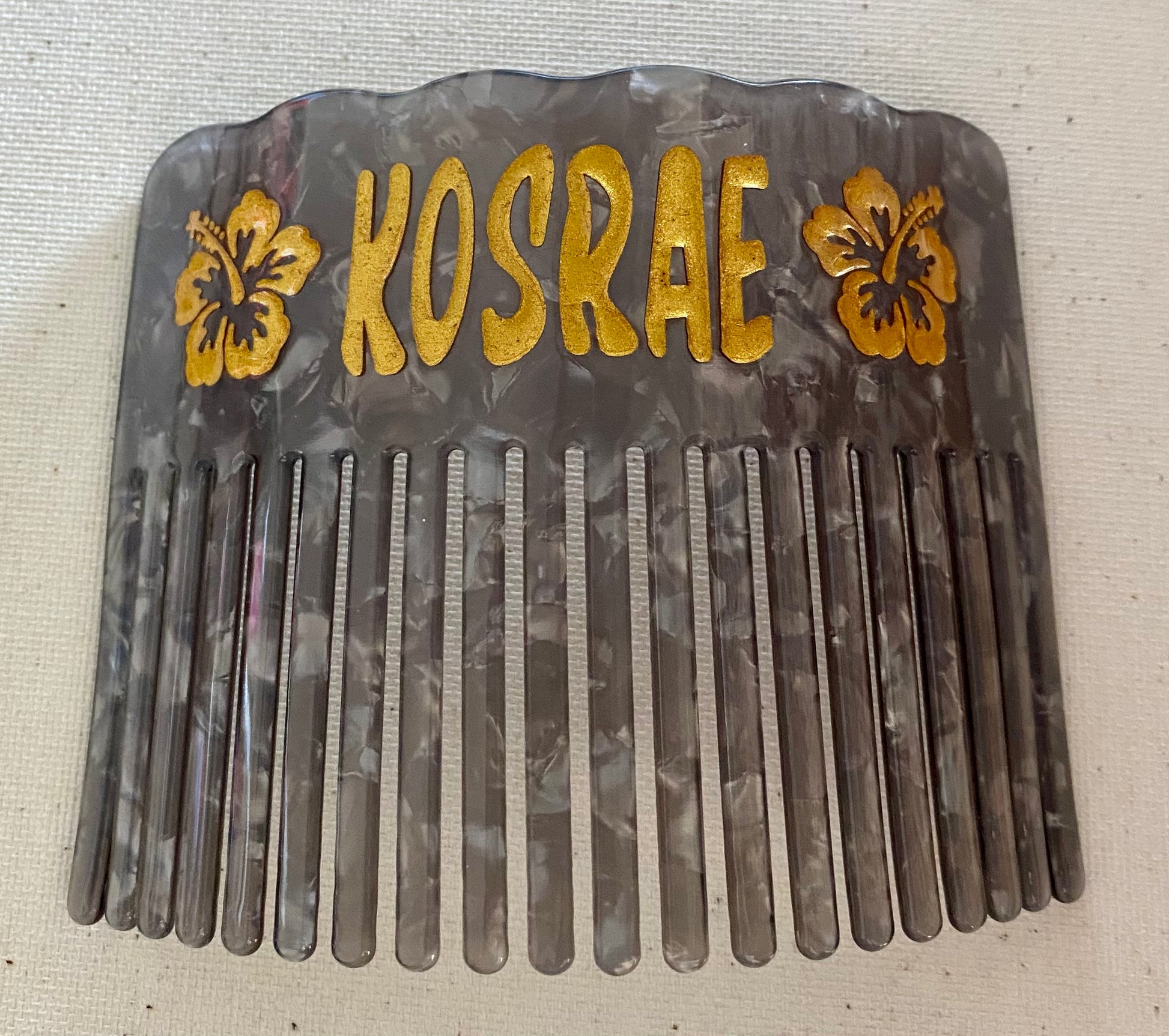 Turtle Shell Compb Turtle Shell Comb – Polynesian Hale Ku'ai