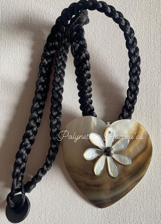 Mother of Pearl Necklace