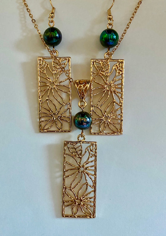 Hammered Leaf Set