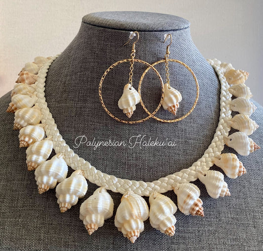 Shell Necklace Set